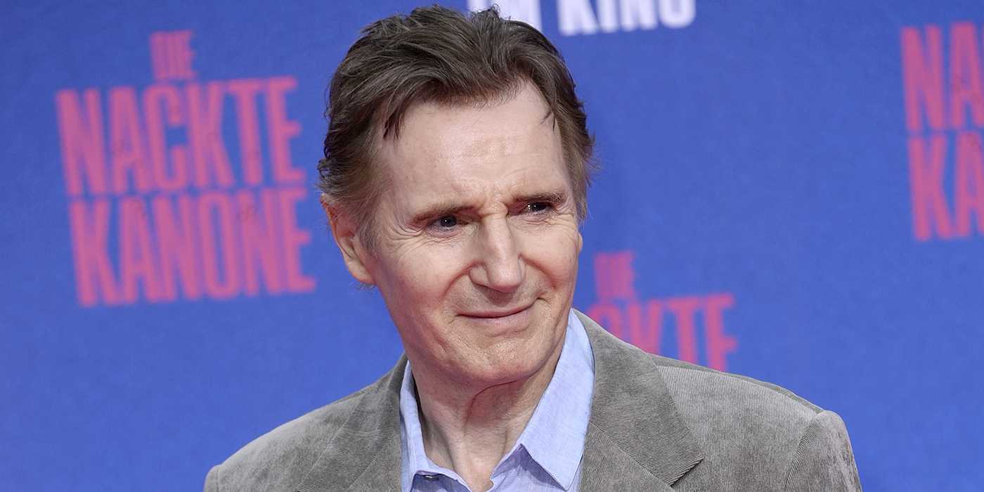 Liam Neeson în rolul lui Zeus