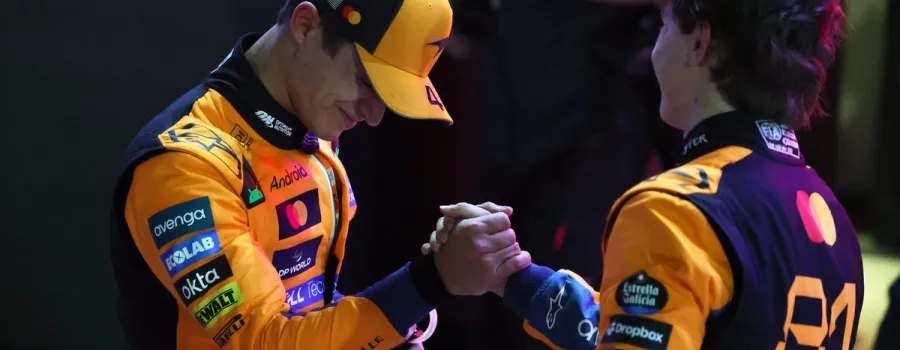 McLaren menține egalitatea între Norris și Piastri în finala de la Abu Dhabi