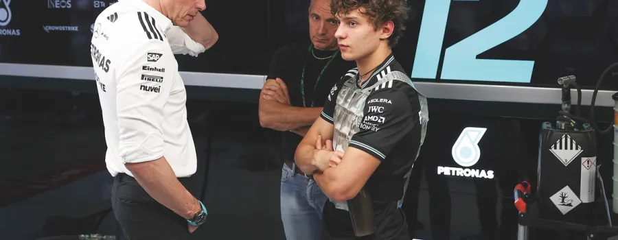 Toto Wolff îl critică dur pe Helmut Marko pentru afirmația despre Antonelli