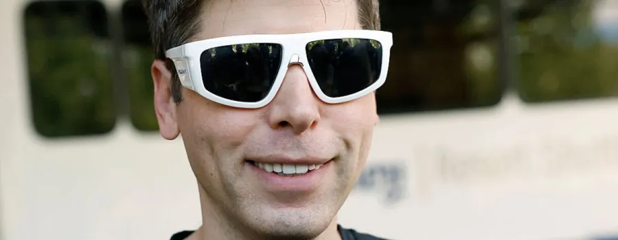 ChatGPT păstrează avantajul față de AI-ul mai inteligent de la Google