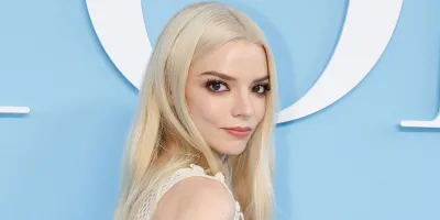 Cu un singur film, Anya Taylor-Joy l-a ajutat pe cel mai divizat regizor să revină