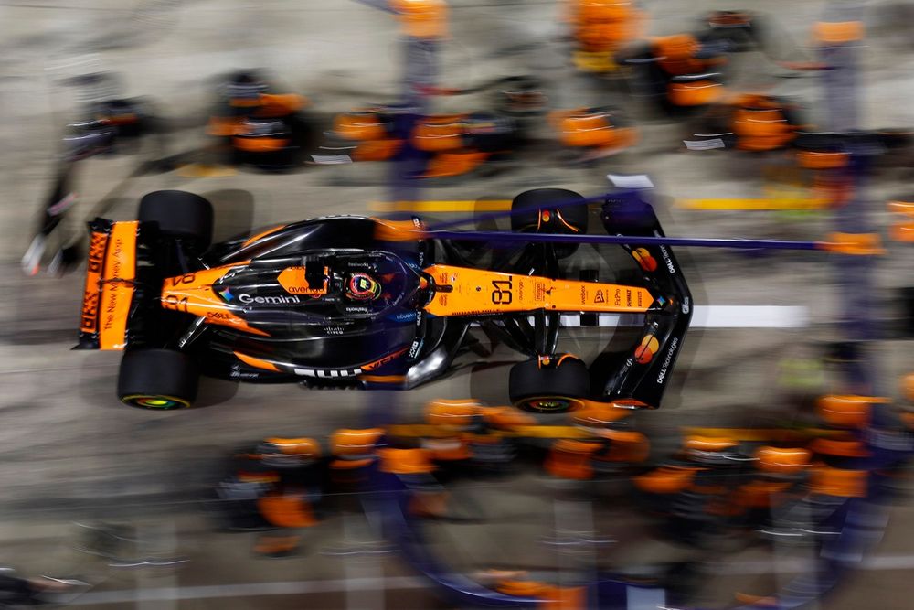 Oscar Piastri în monopostul McLaren