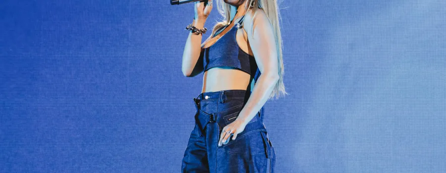 Becky Hill va fi headliner la Eden Sessions 2026 în Cornwall