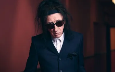 Dr John Cooper Clarke anunță turneul din 2026 și lansează cartea 'Have It'