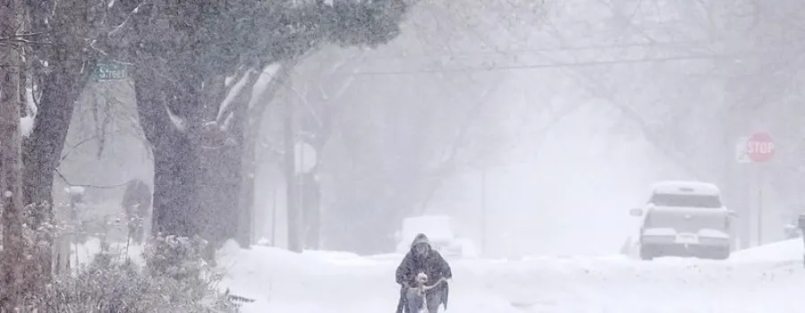 Furtună de iarnă în SUA, negocieri de pace Ucraina și incendiul mortal din Hong Kong