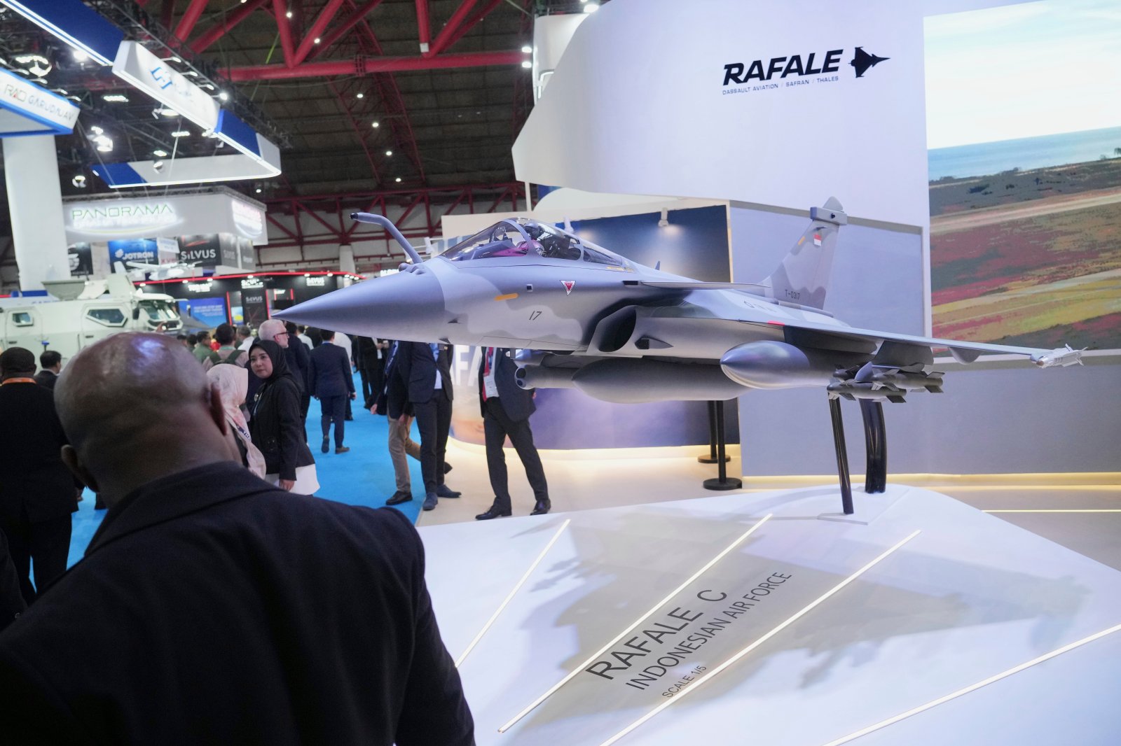 Vânzările de armament au crescut pe fondul conflictelor actuale