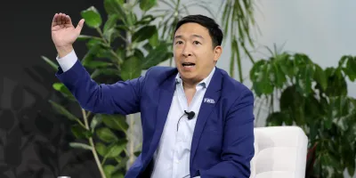 Andrew Yang: Inteligența artificială va elimina 40 milioane locuri de muncă