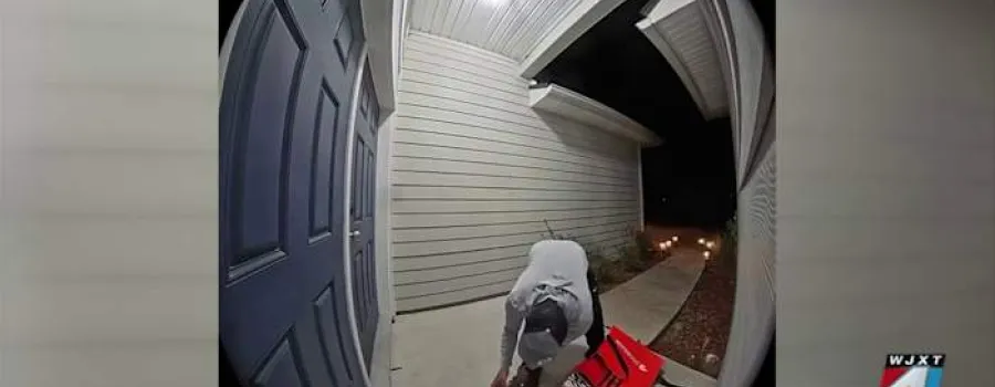 Familie din Florida șocată de comportamentul unui curier DoorDash