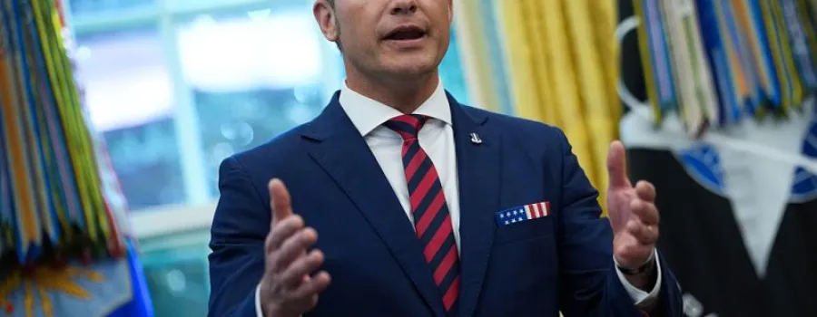 Controversa atacurilor asupra bărcilor arată limitele cenzurii media a lui Hegseth