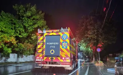 Incendiu la bloc în Constanța: zece locatari s-au autoevacuat