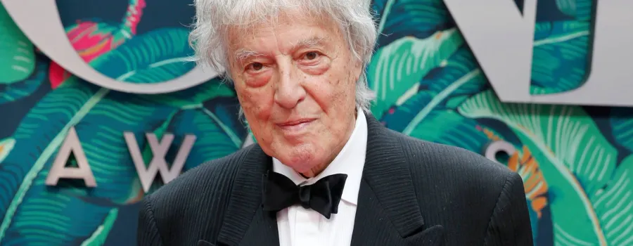 Mick Jagger aduce un omagiu dramaturgului Tom Stoppard