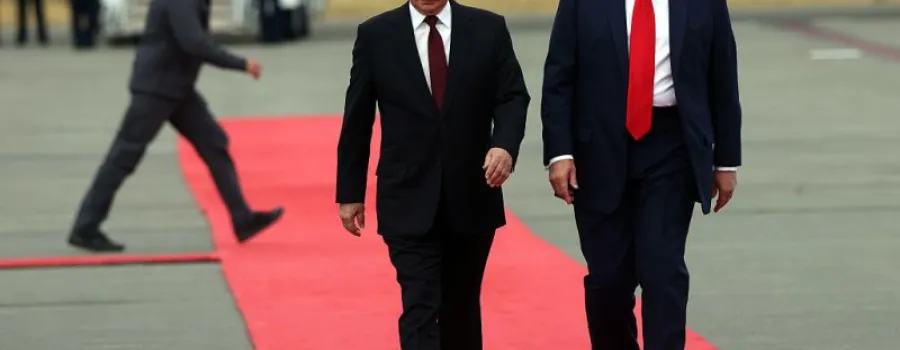 Trump trimite echipa neconvențională la Moscova pentru pace în Ucraina