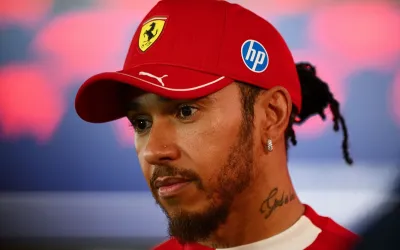 Reacția lui Hamilton când află că Verstappen a câștigat în Qatar