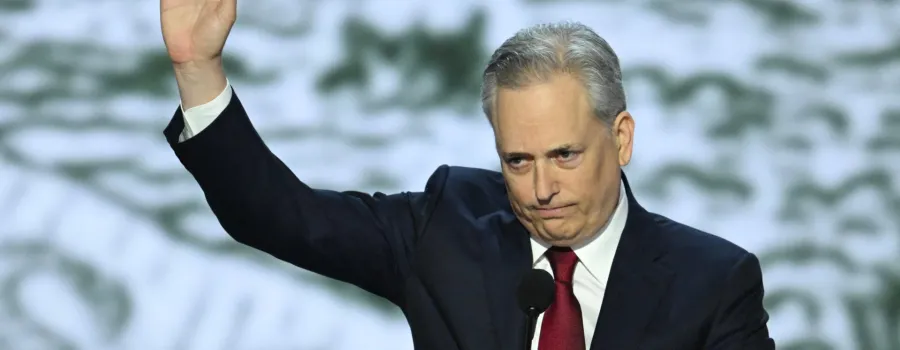 David Sacks, consilierul Trump pentru AI și crypto, atacat pentru conflicte