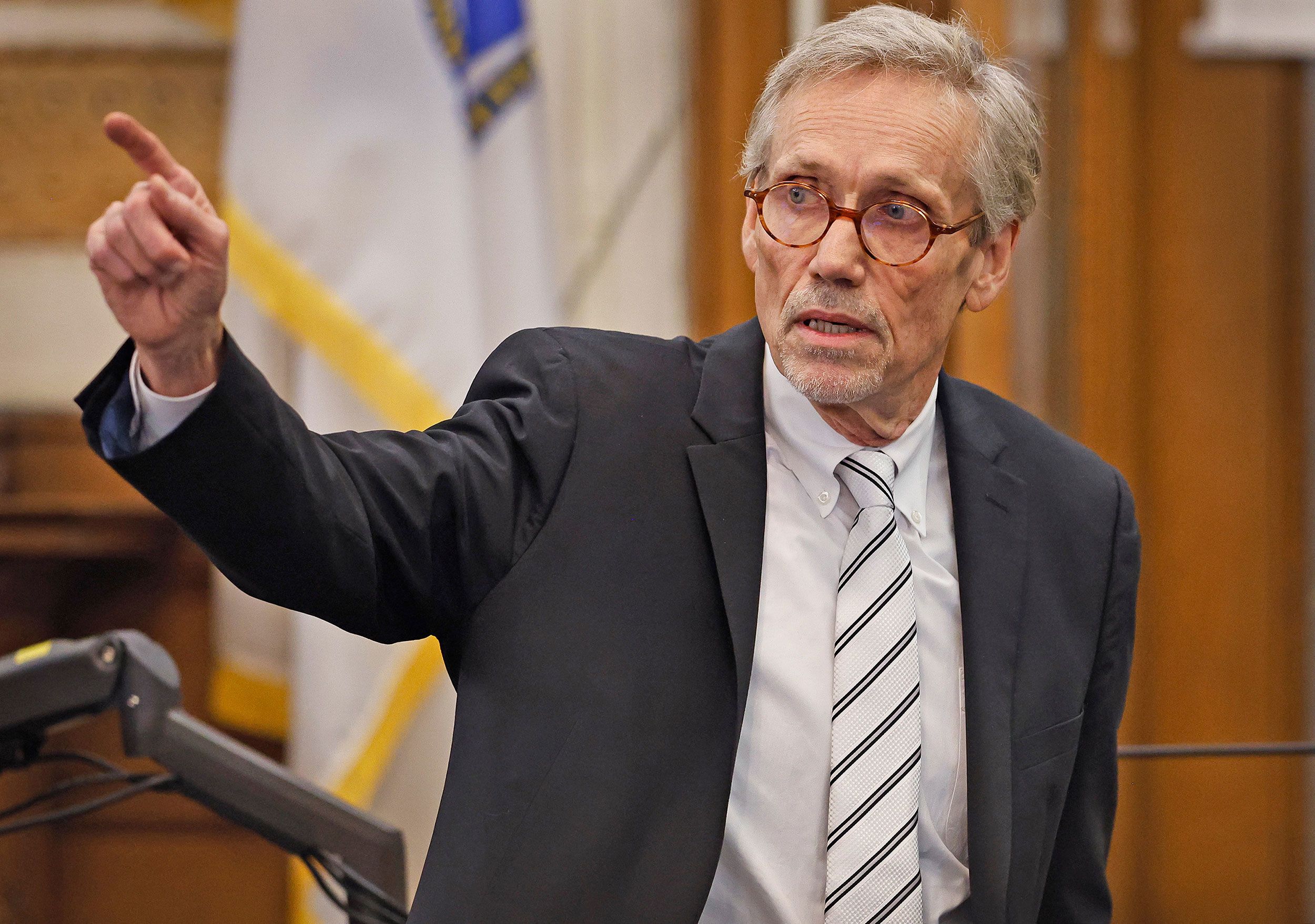 Dovezi prezentate în proces