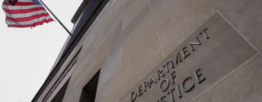 Ministerul Justiției din SUA a arestat un afgan acuzat de amenințări cu bomba