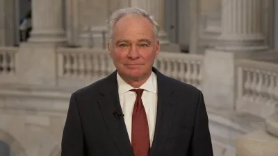 Senatorul Tim Kaine critică lidership-ul lui Pete Hegseth