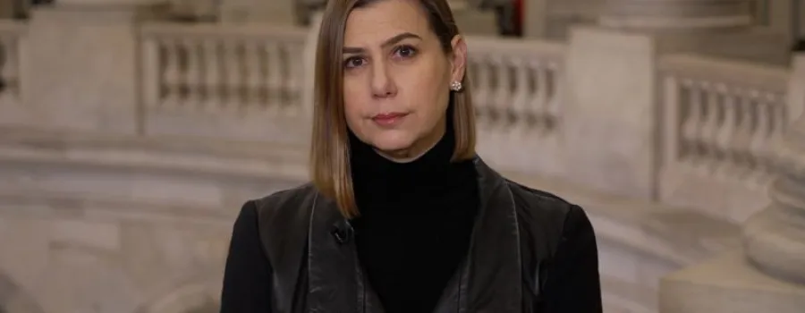 Senatoarea Slotkin: Hegseth trebuie să accepte responsabilitatea