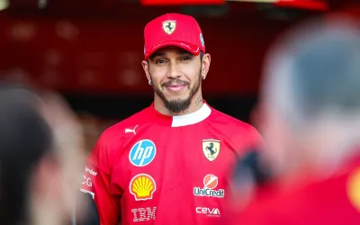 Lewis Hamilton îl invită pe Lando Norris la o zi pe circuit cu motociclete