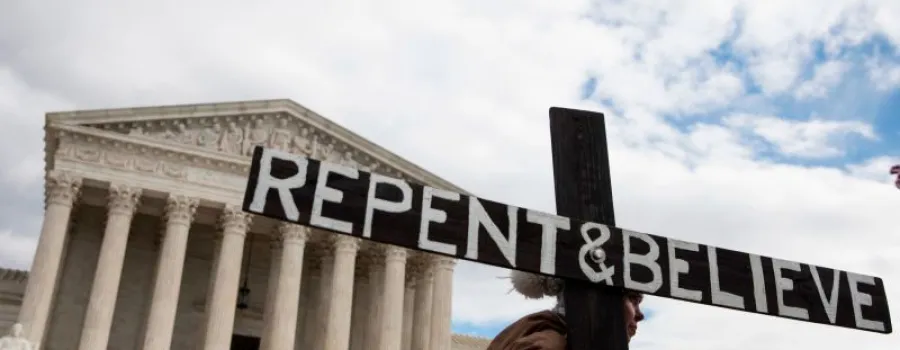 Curtea Supremă SUA analizează dacă predicatorul stradal poate acționa