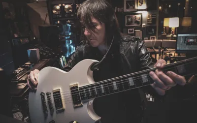 Chitaristul Nine Inch Nails lansează jocul horror Sleep Awake