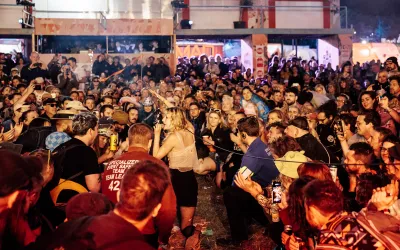 Casele de discuri independente plătesc aproape 80% din profituri către artiști