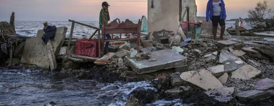 Schimbările climatice vor reduce veniturile globale cu 19% în următorii 26 de ani