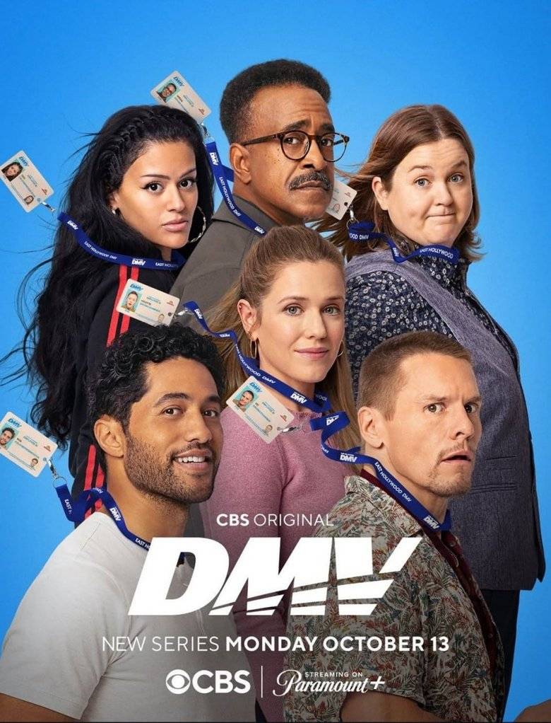 Leslie Jones și Tim Meadows în episodul special DMV