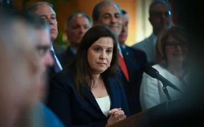 Stefanik și-a recuperat propunerea în proiectul de apărare