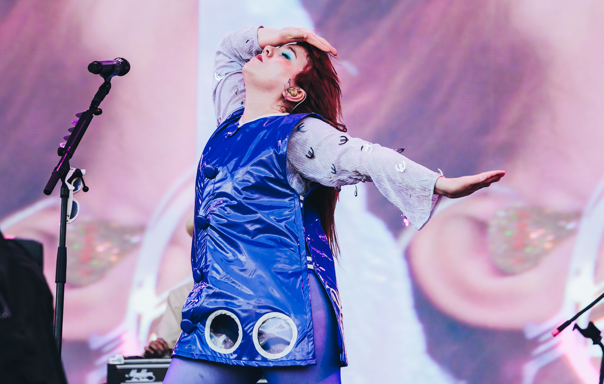 CMAT live la Glastonbury 2025