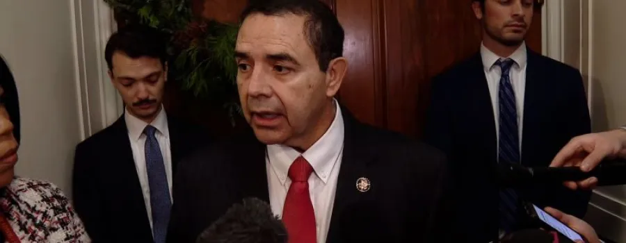 Congressman Cuellar va candida ca democrat după ce Trump l-a grațiat