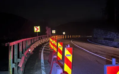 Alunecare de teren la Comarnic restricționează traficul pe DN1