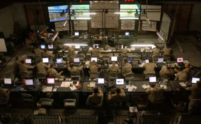 Cum funcționează o operațiune militară dintr-un centru de comandă