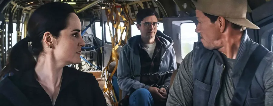 Mel Gibson revine pe primul loc la HBO Max cu thrillerul Flight Risk