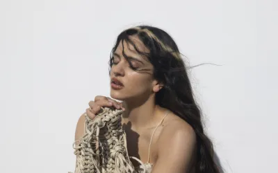 Rosalía anunță turneul mondial 'LUX' 2026 cu concert în Londra