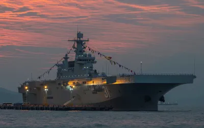 Imagini din satelit dezvăluie grupul naval chinez în Pacificul de Vest