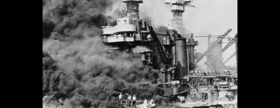 Americanii reacționează după atacul de la Pearl Harbor în 1941