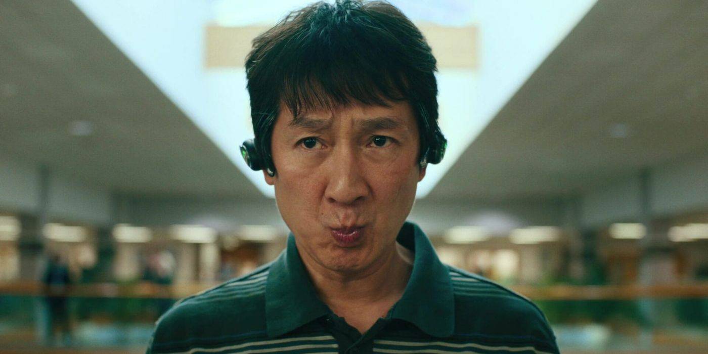 Ke Huy Quan într-un moment reflectiv