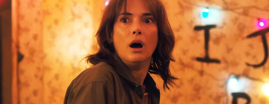 Serialul "The Watcher" pe Netflix captează atenția utilizatorilor Reddit