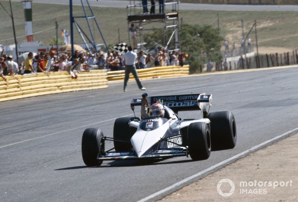 Nelson Piquet celebrând victoria