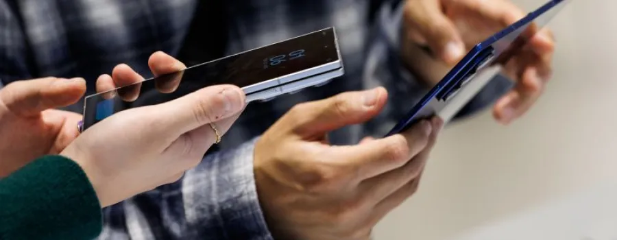 Telefoanele se vor scumpi în 2025 din cauza boom-ului AI