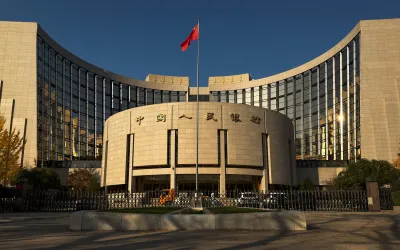 Economist chinez avertizează asupra riscurilor unei crize majore a datoriilor