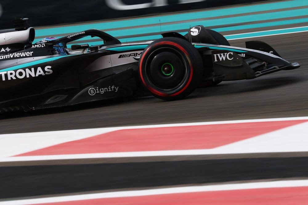 George Russell de la Mercedes