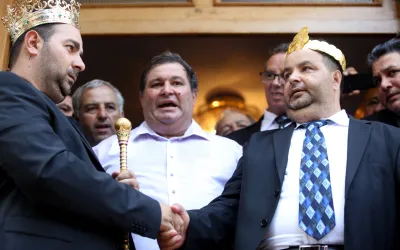 Fratele regelui romilor, cercetat penal pentru logodna unui minor