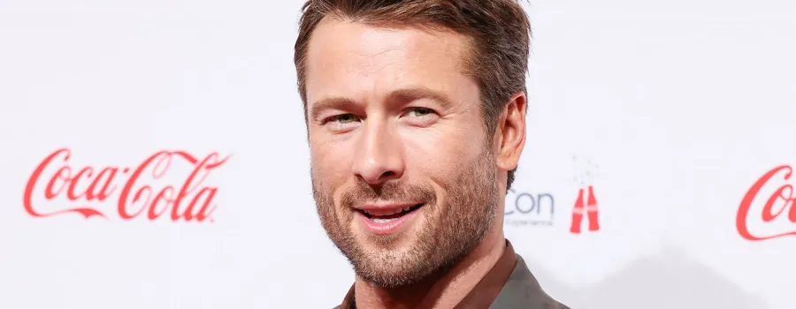Glen Powell are un nou film de succes pe streaming după 'Chad Powers'
