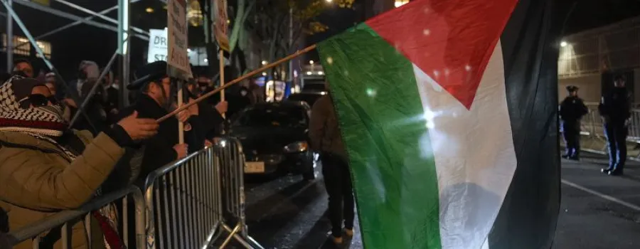 Reacții într-un protest pro-palestinian la o sinagogă din NYC