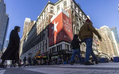 Marile retaileri americani adoptă strategii pentru un sezon incert