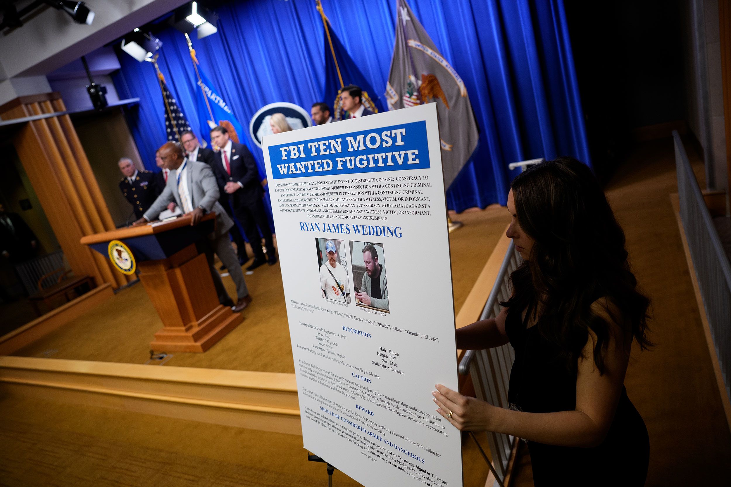 Ryan Wedding în prezent pe lista FBI