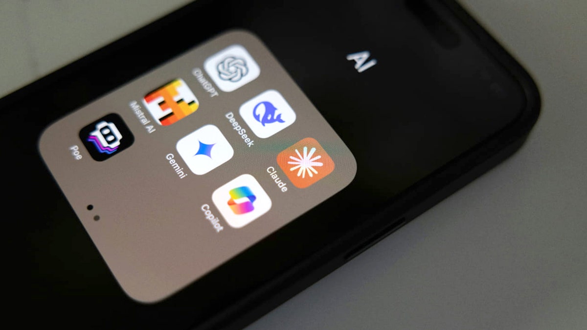 Aplicația Claude AI